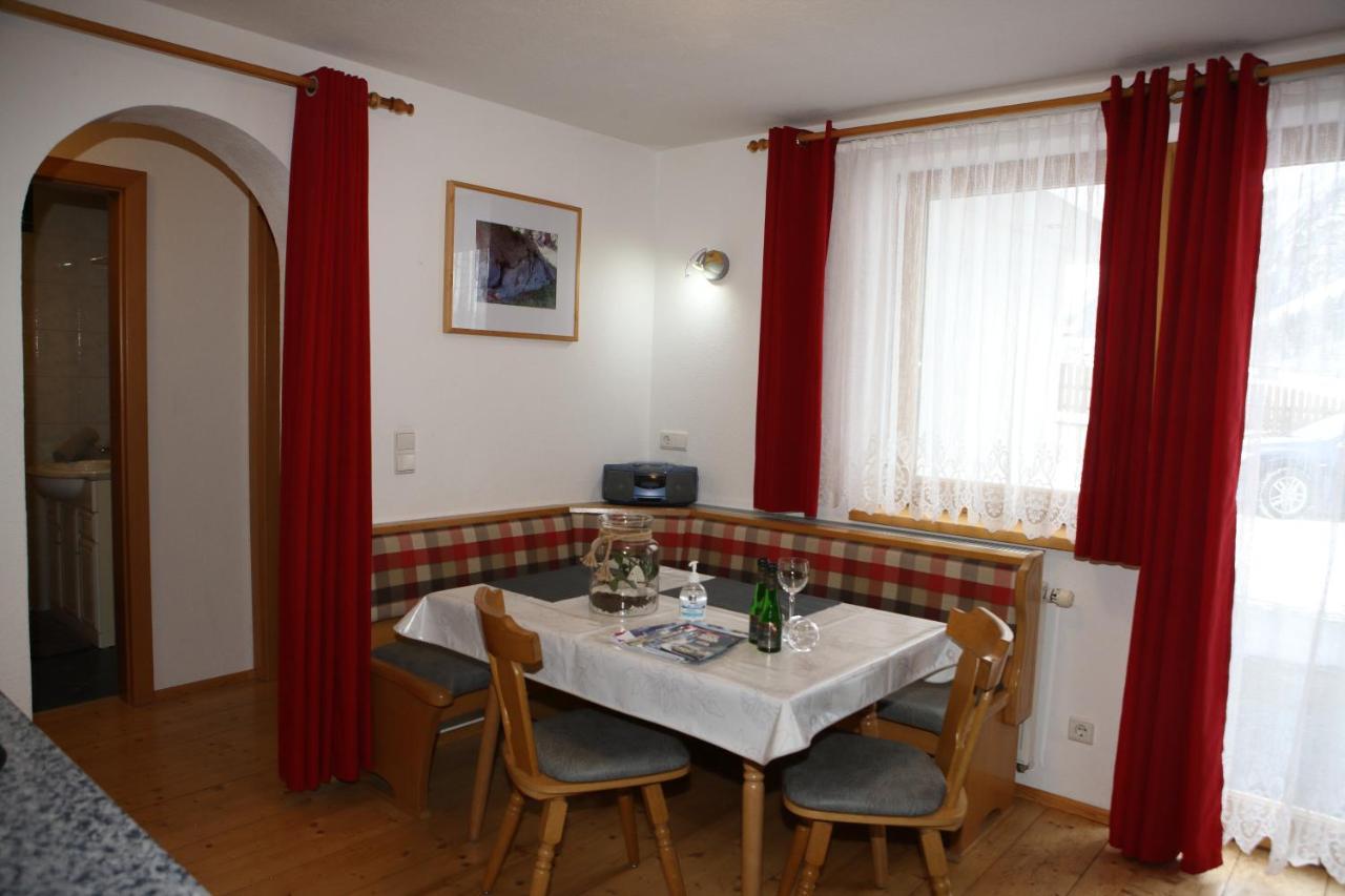 Ferienwohnung Sturm Pitztal Enzenstall Buitenkant foto